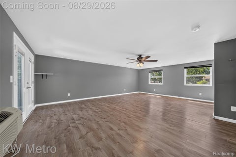 Tiny photo for 9312 Elaine Court, Taylor City, MI 48180 (MLS # 20261067900)