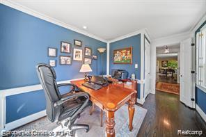 6050 W Surrey Road