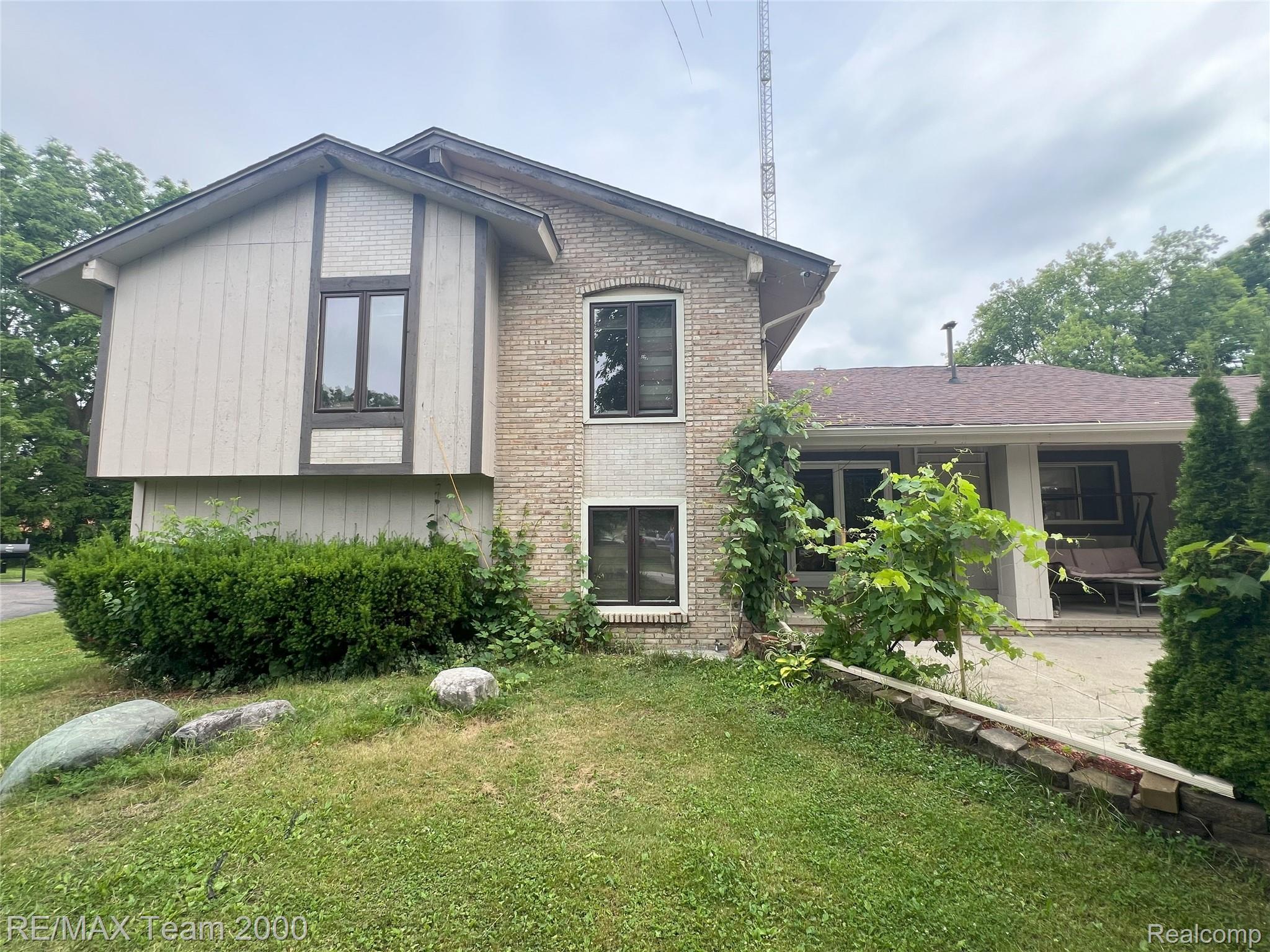 29203 Lake Park Drive