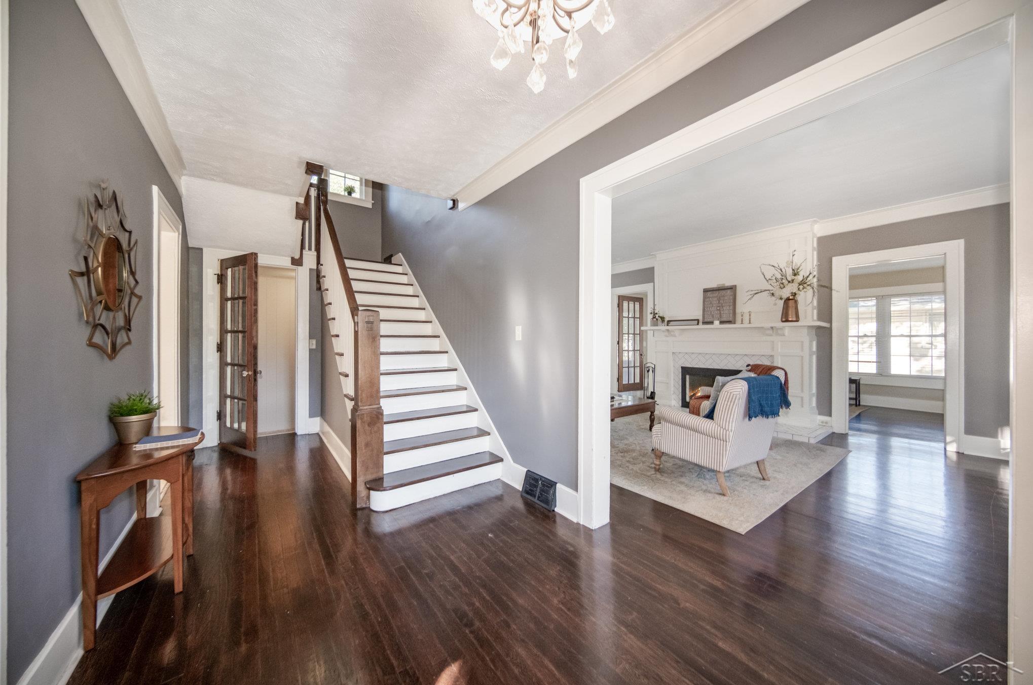 726 Bloomfield Boulevard