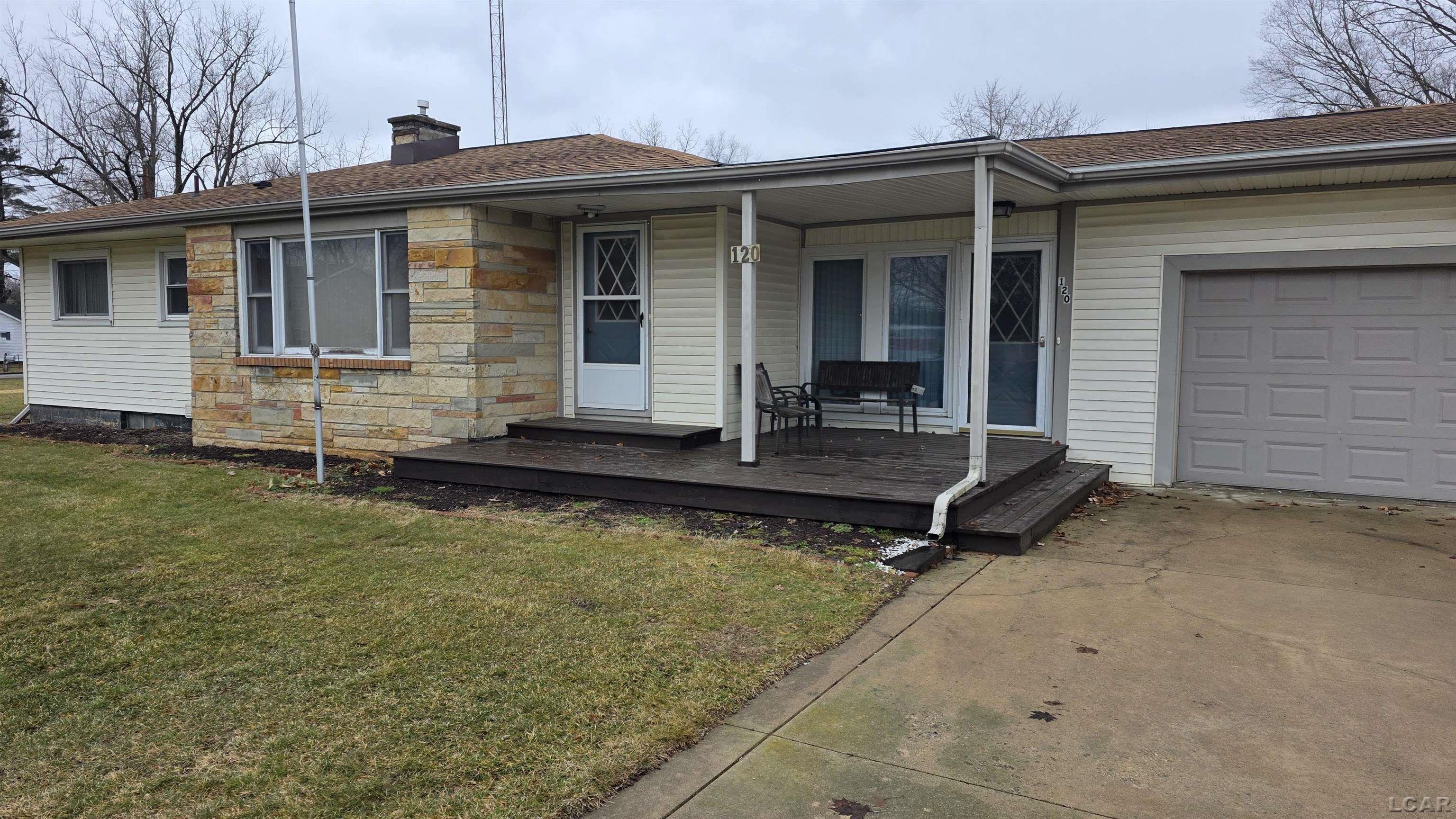 120 S Washington Street