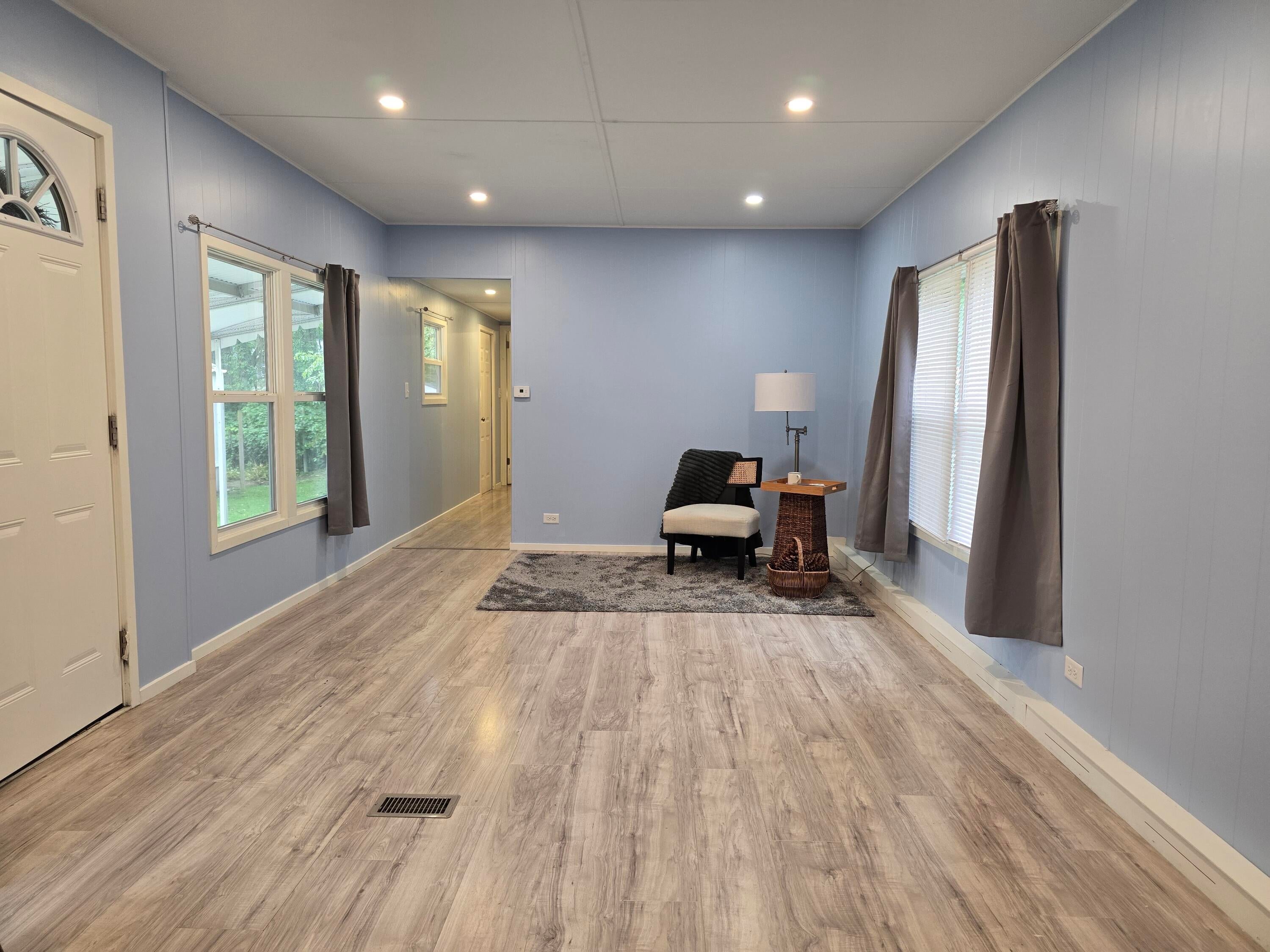 10604 Peachtree Street