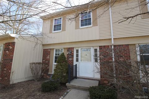 5828 Northfield Parkway Troy City MI 48098