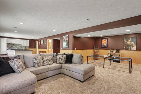 Tiny photo for 2586 Marble Court, Holland Charter Township, MI 49464 (MLS # 71026055734)