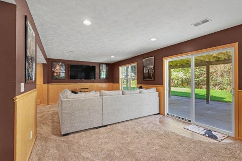 Tiny photo for 2586 Marble Court, Holland Charter Township, MI 49464 (MLS # 71026055734)