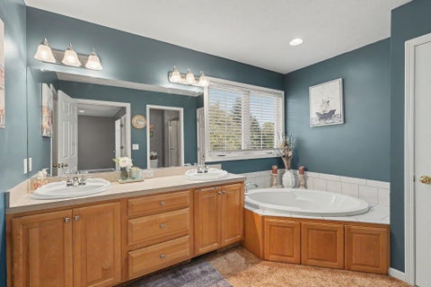 Tiny photo for 2586 Marble Court, Holland Charter Township, MI 49464 (MLS # 71026055734)