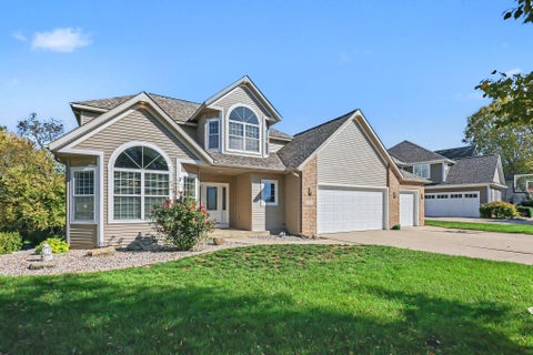 Tiny photo for 2586 Marble Court, Holland Charter Township, MI 49464 (MLS # 71026055734)