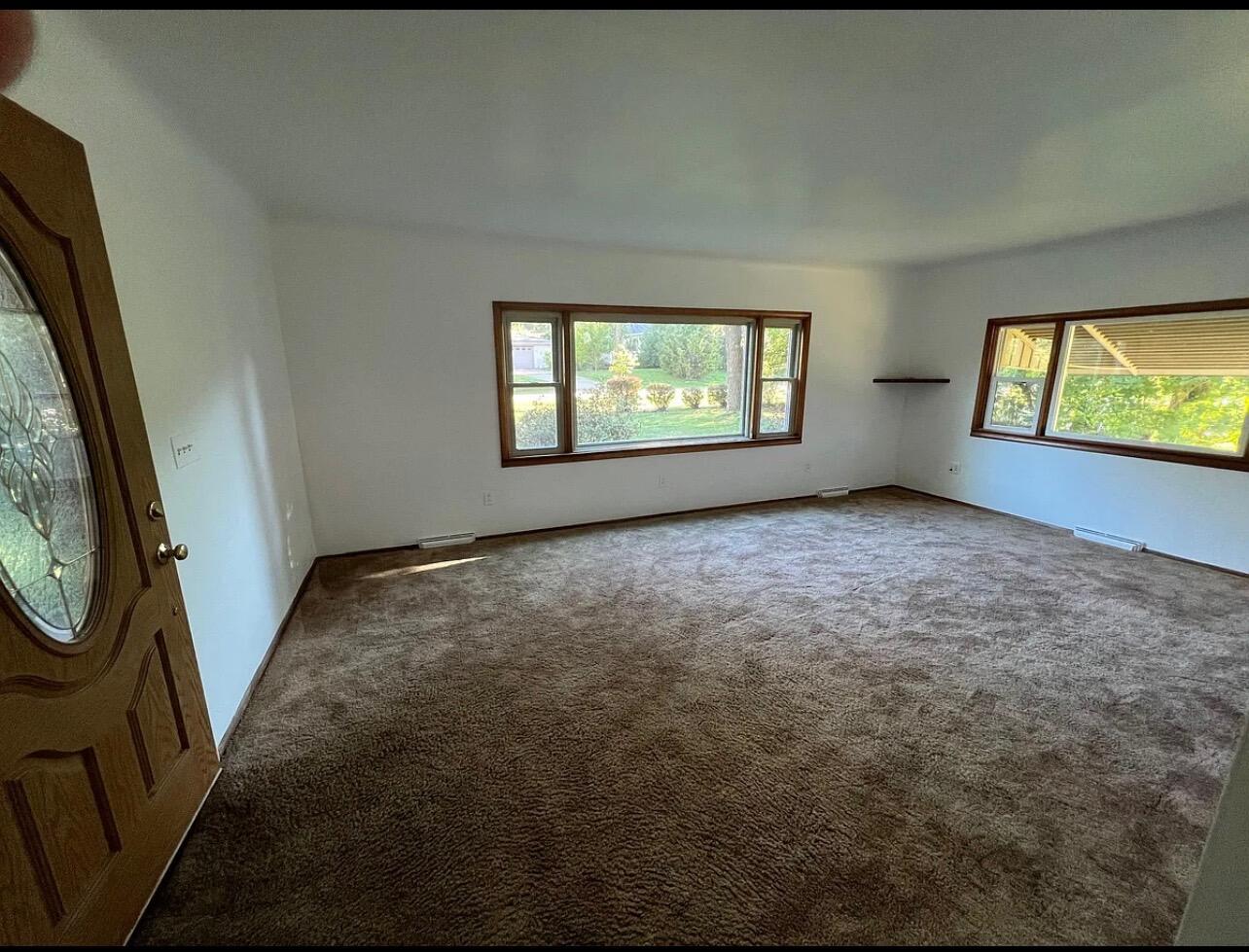 3266 Ravenwood Avenue