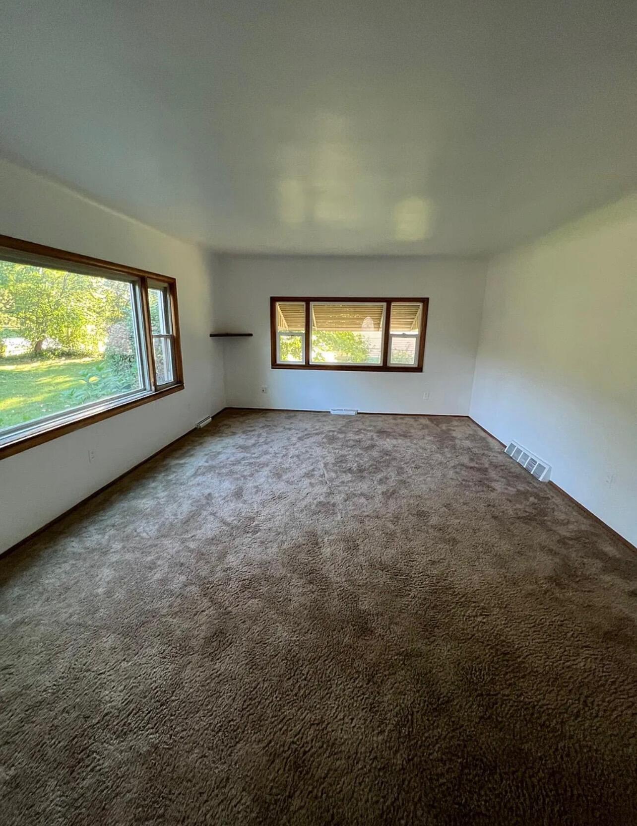 3266 Ravenwood Avenue