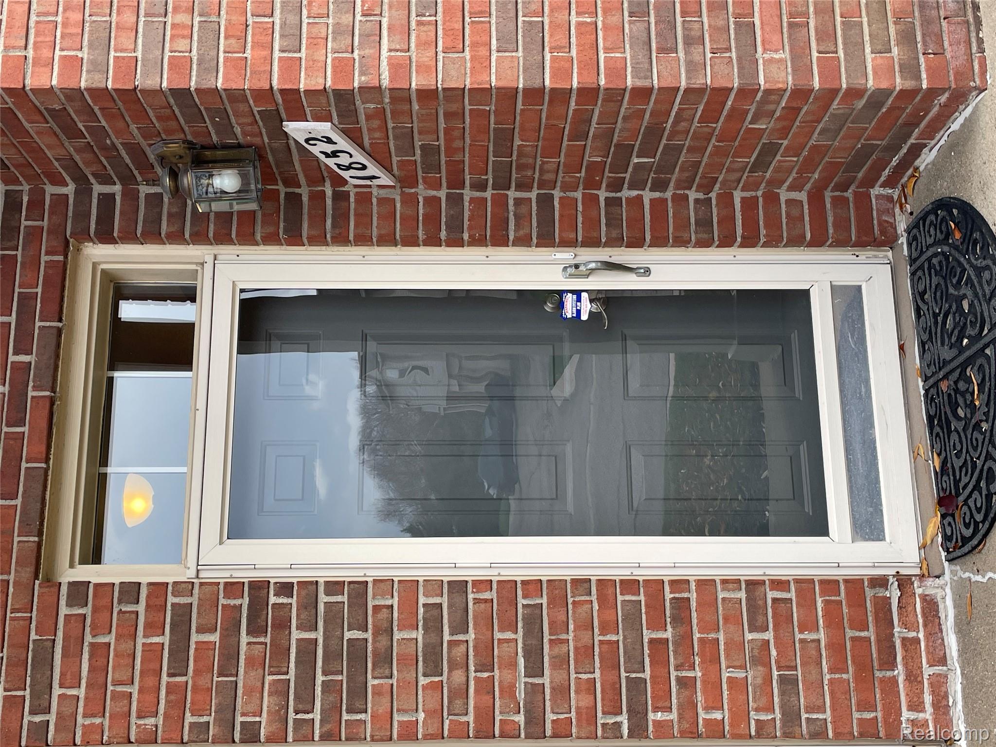 1852 Flagstone Circle