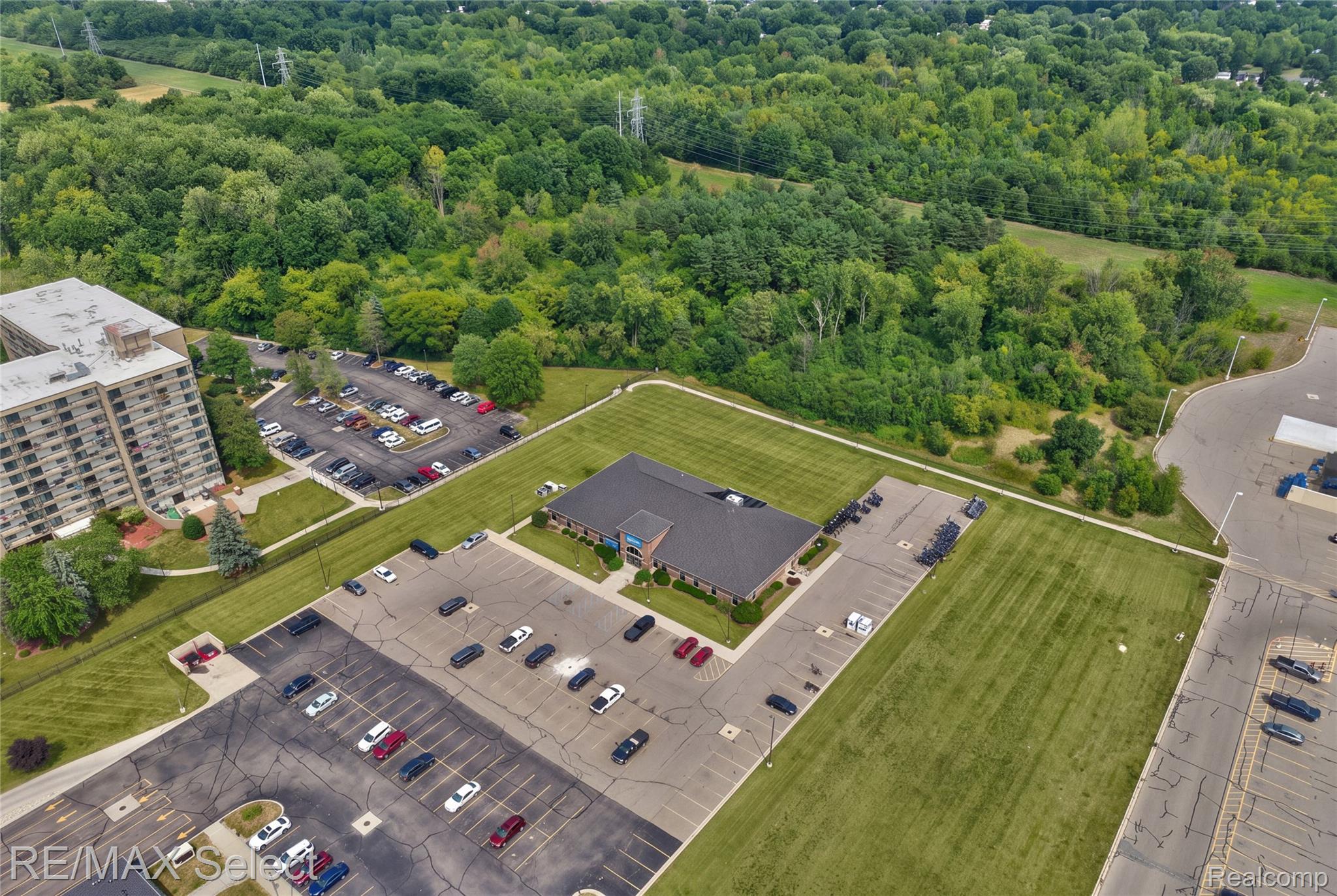 2305 S Center Road