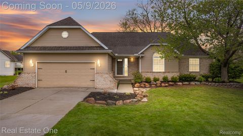 16222 Pine Lake Forest Court Fenton Charter Township MI 48451