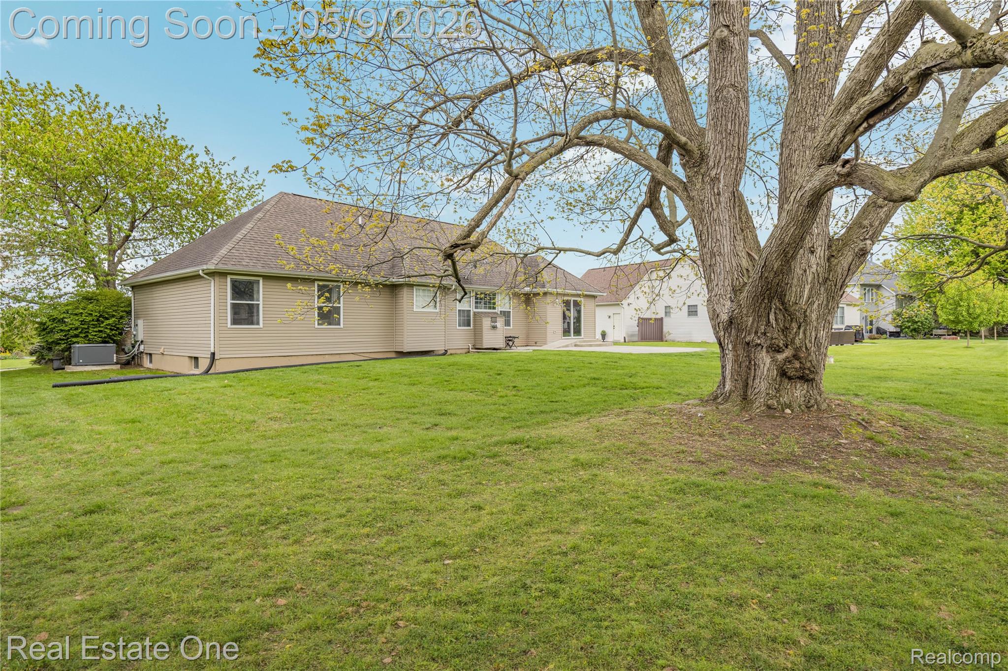 16222 Pine Lake Forest Court