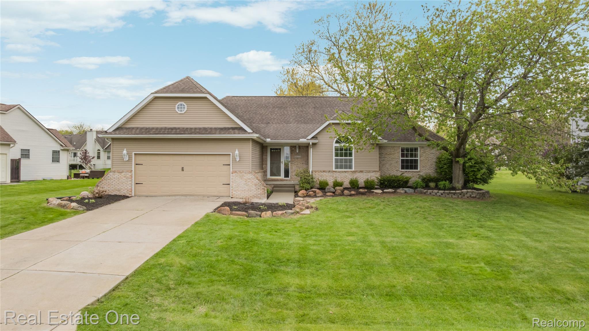 16222 Pine Lake Forest Court