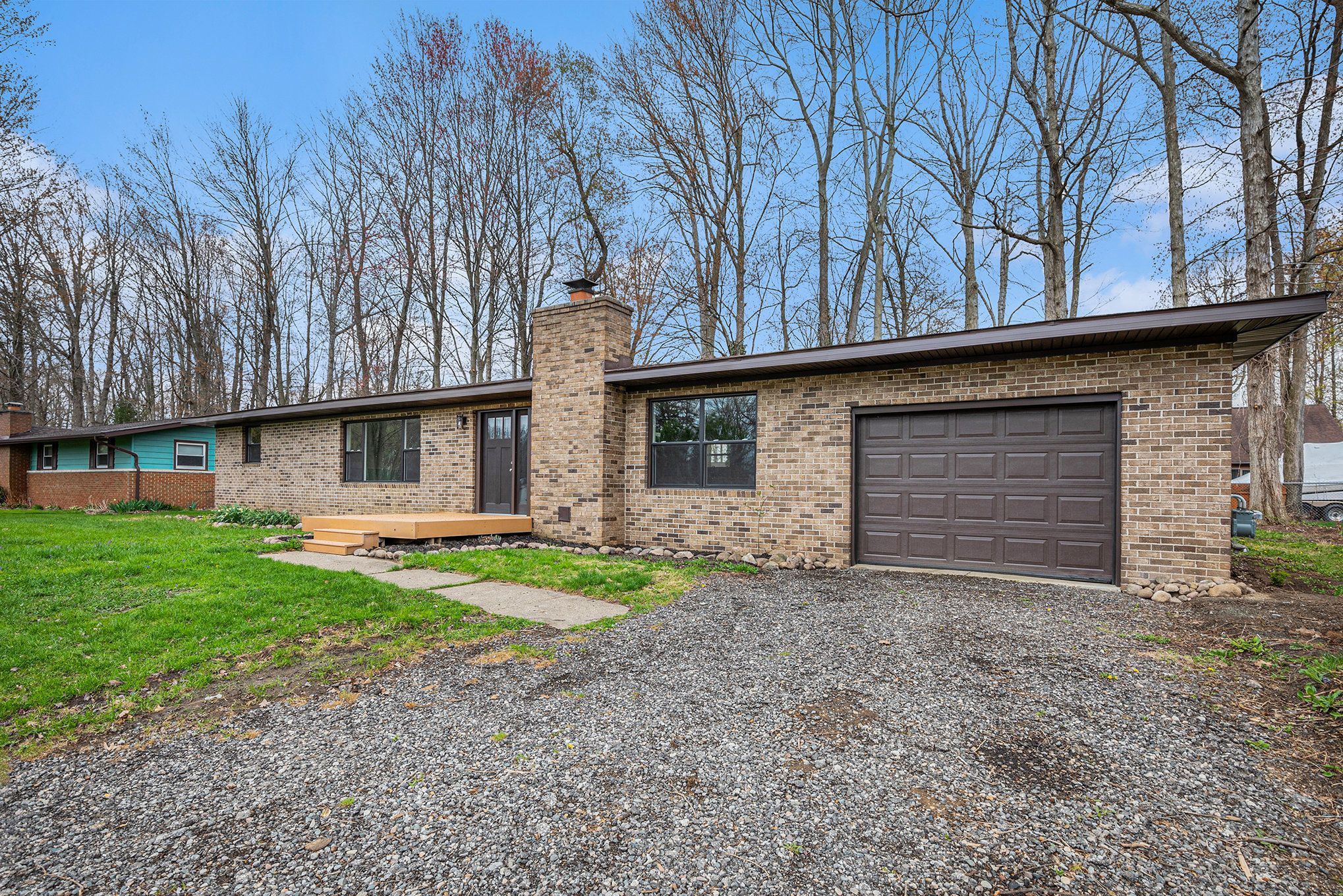 785 MAPLE Drive