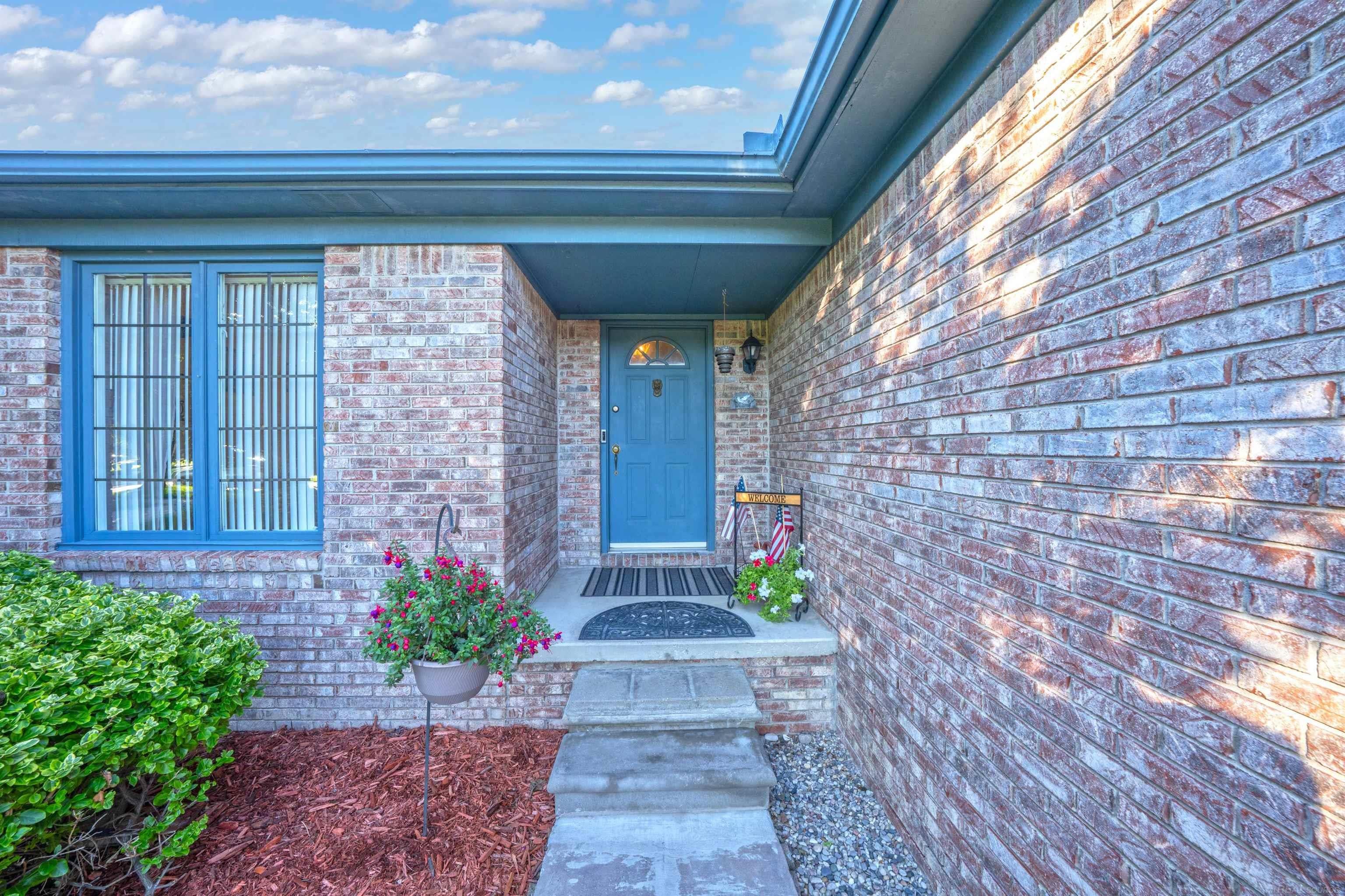46857 Amberwood Drive
