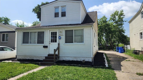 8420 JEWETT AVE, WARREN, MI 48089 - Image a308a5323bfdc99e9be9b0dc3f52f27d/2810330371