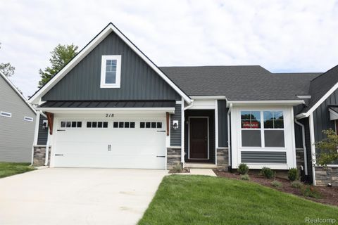 1034 CAMELLIA Circle 46 Marion Township MI 48843