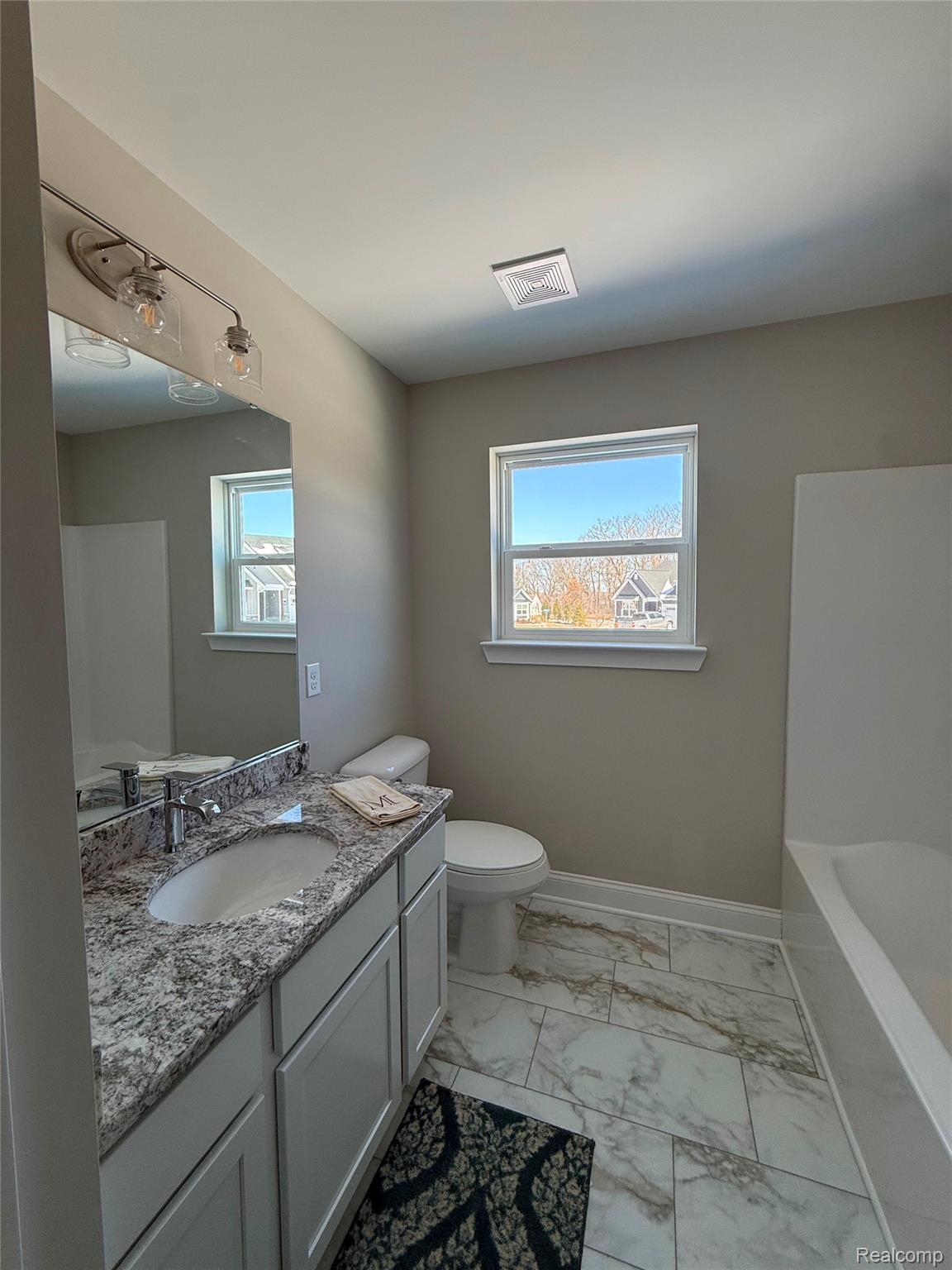 1034 CAMELLIA Circle 46