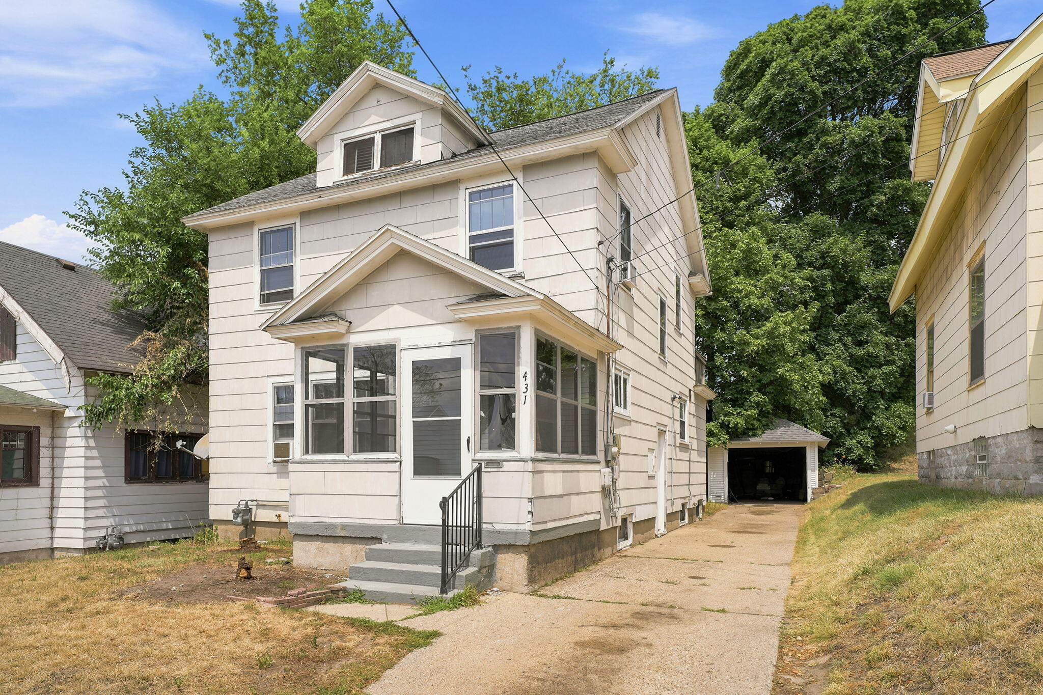 431 Delaware Street SE