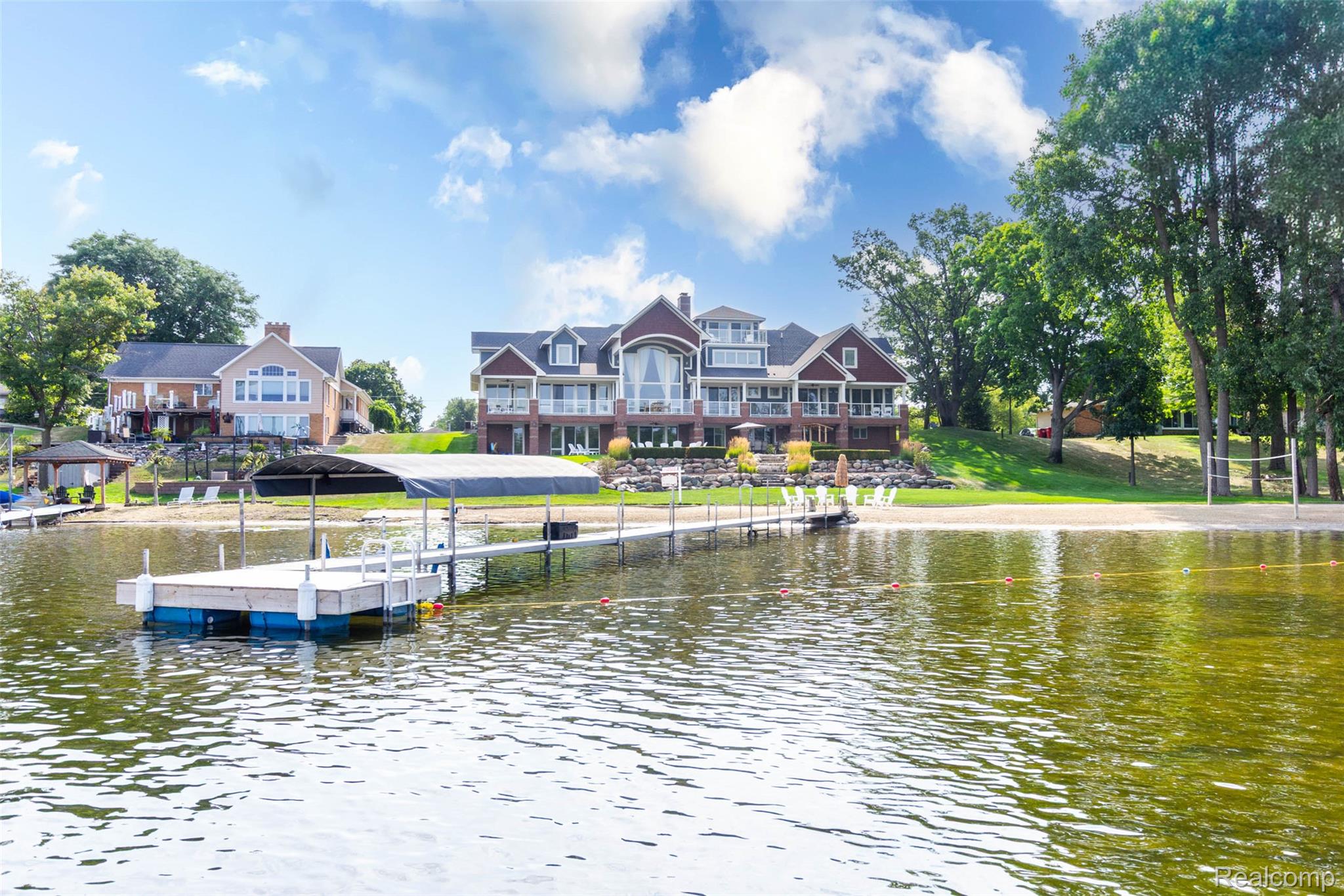302 Tanview Drive