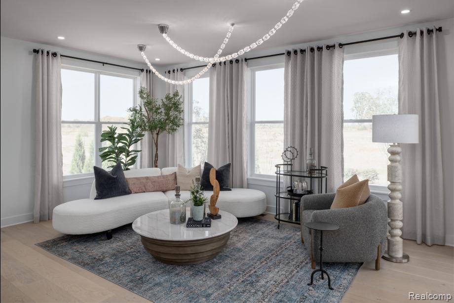 2869 Lila Lane