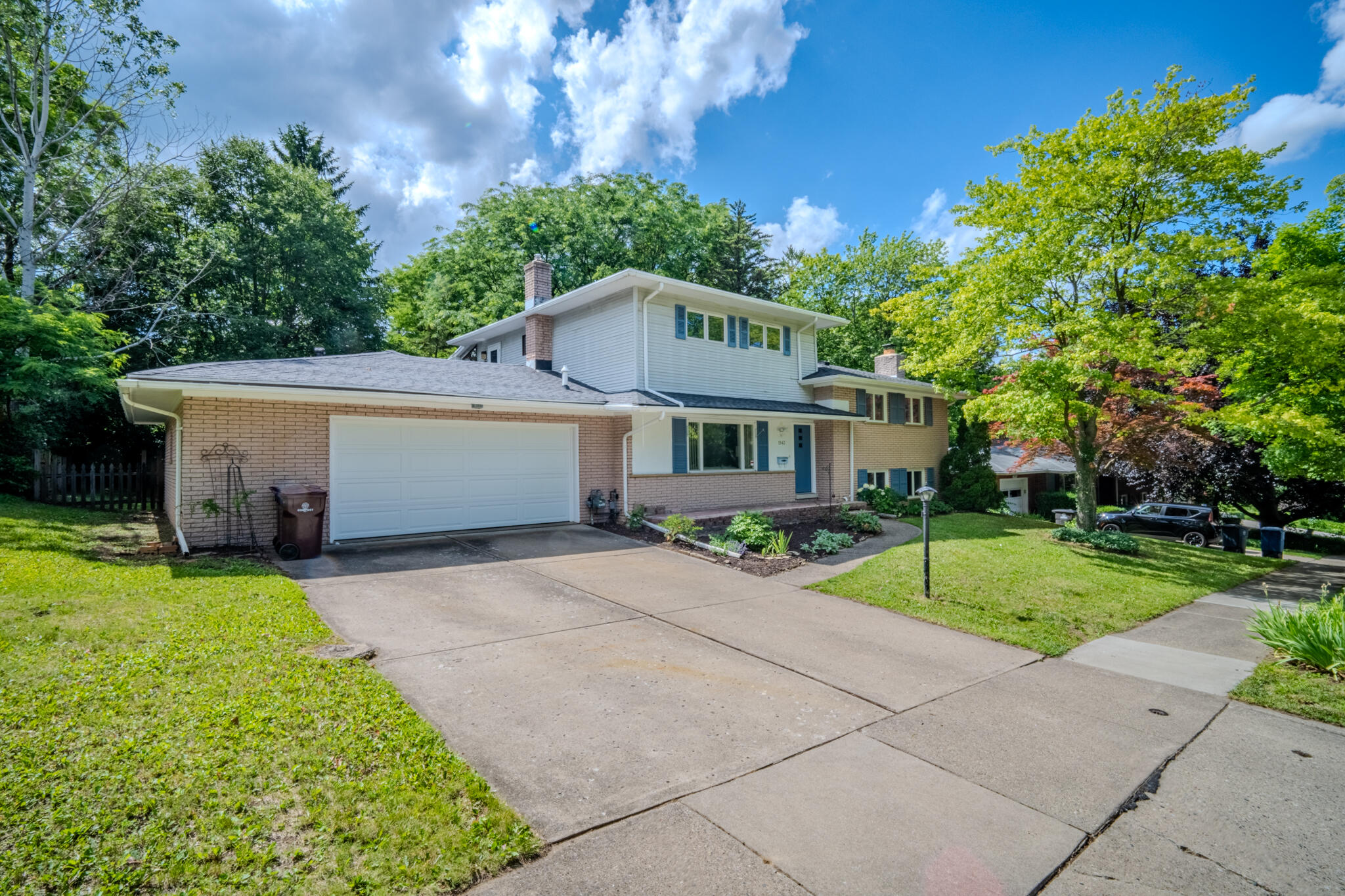 1943 Ivywood Drive