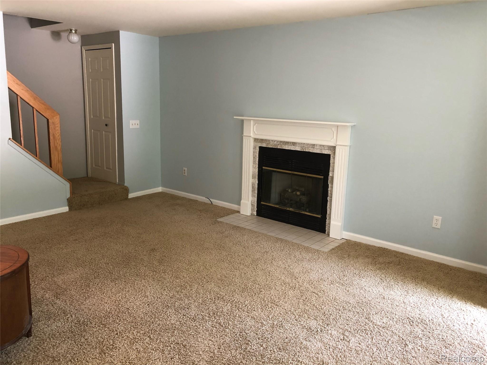 7613 Woodview Drive 46
