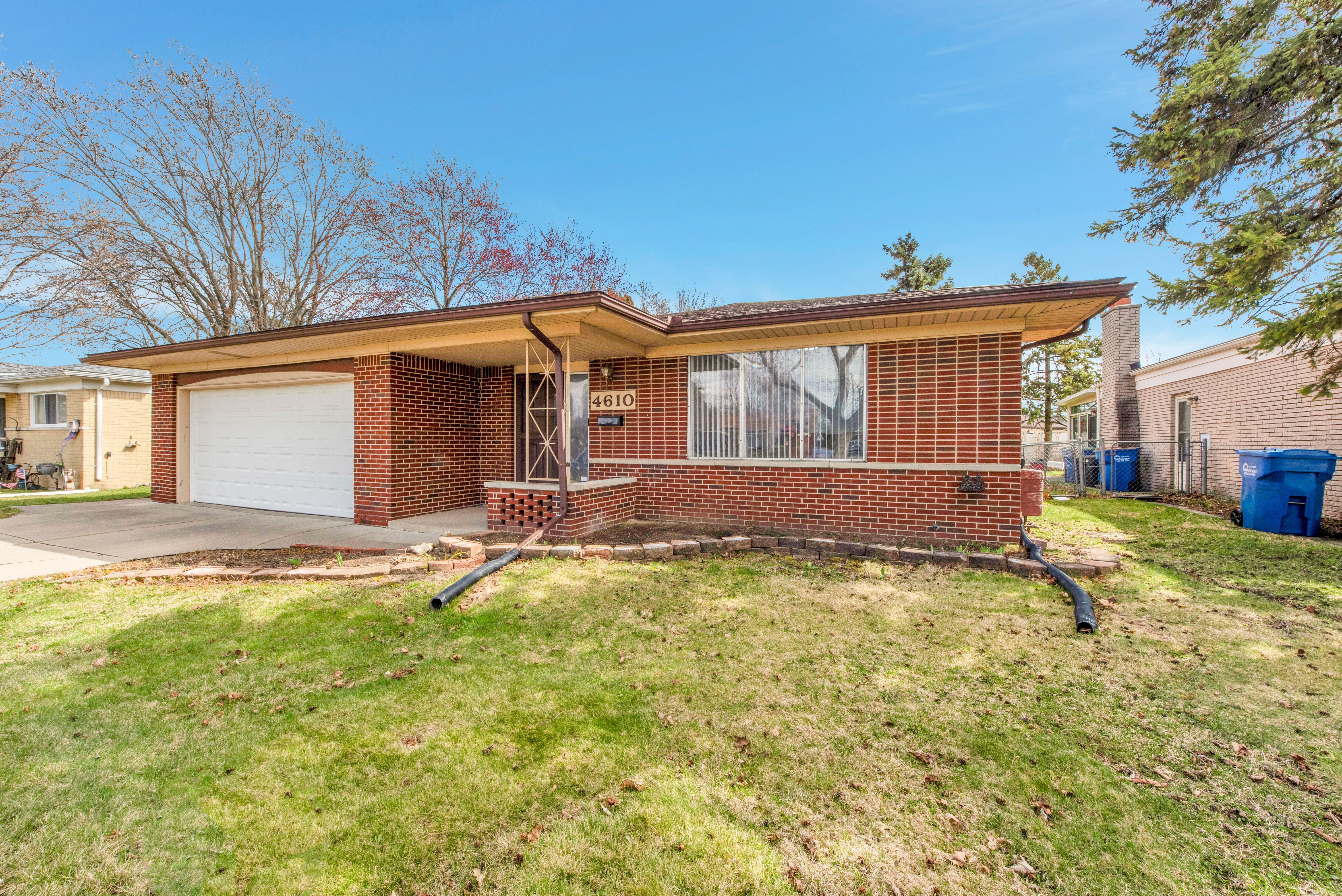 4610 BURSSENS Drive