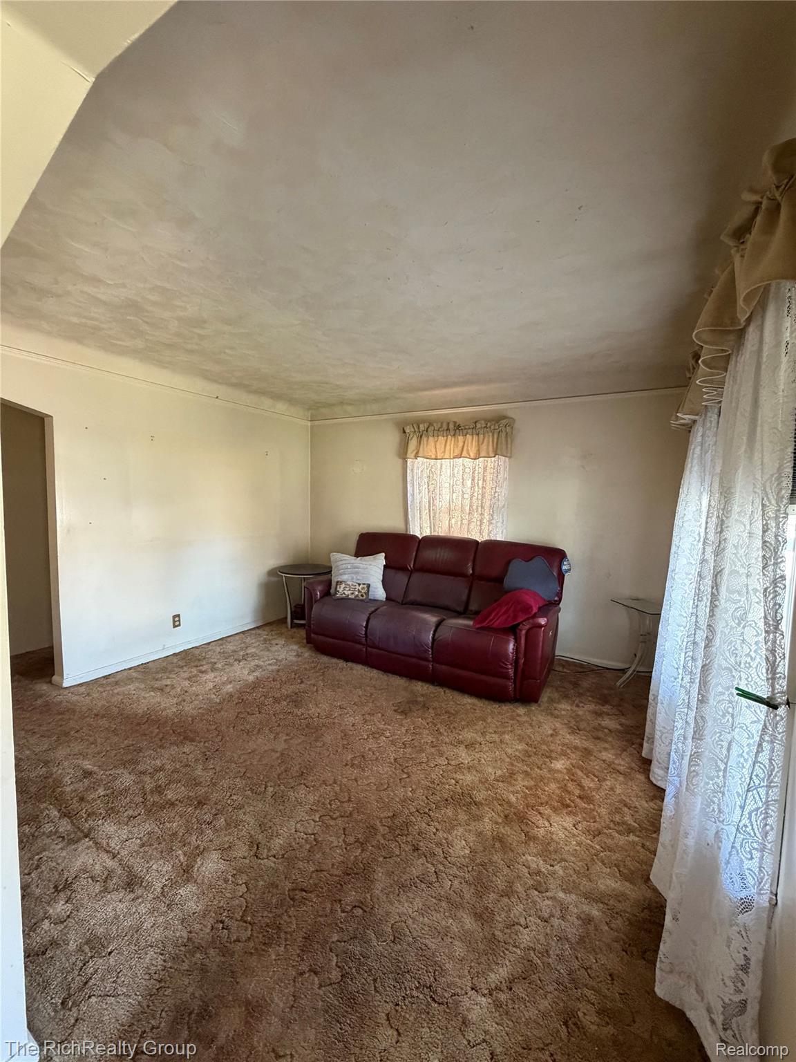 18039 Wood Street