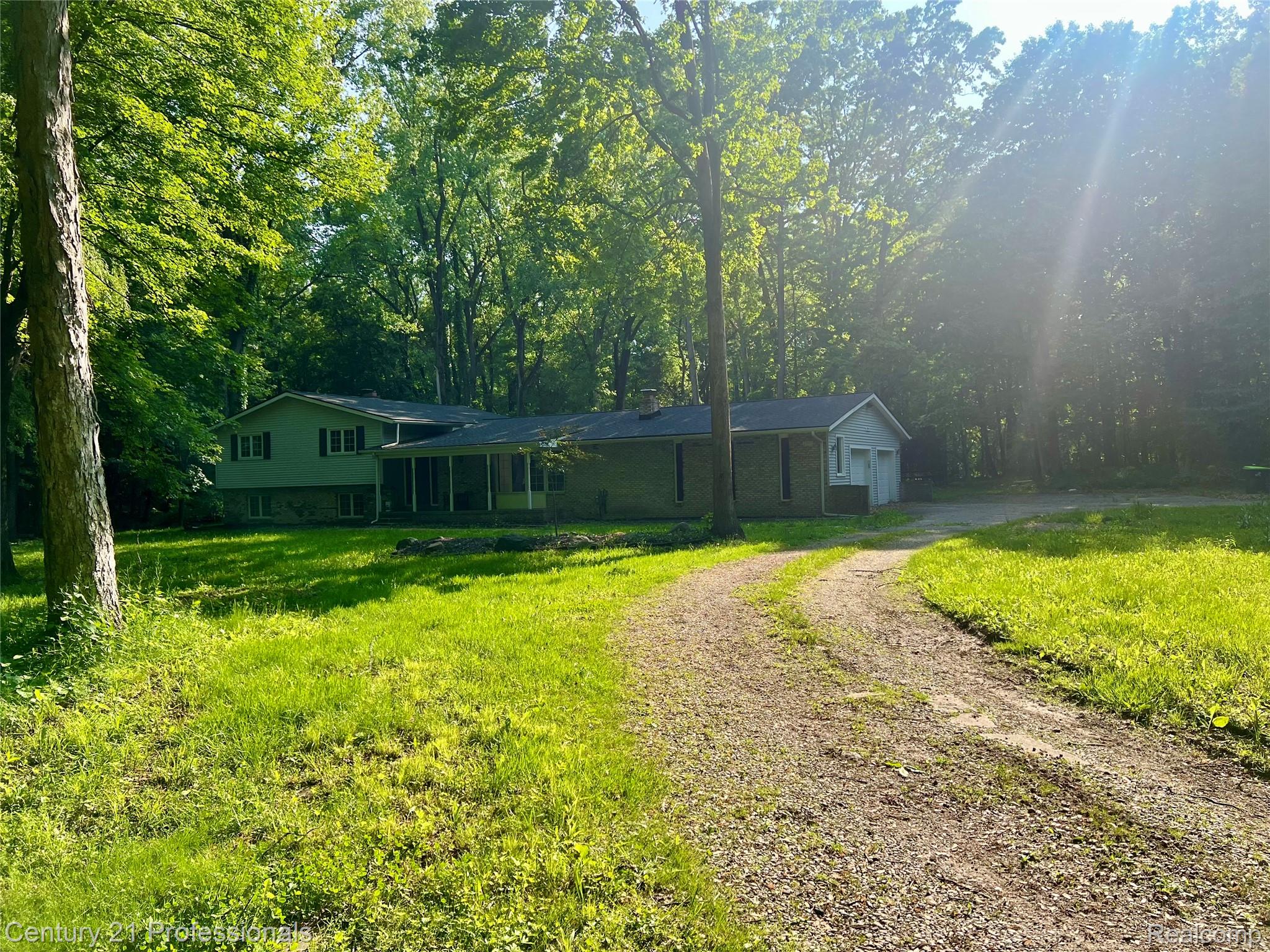 47993 9 Mile Road