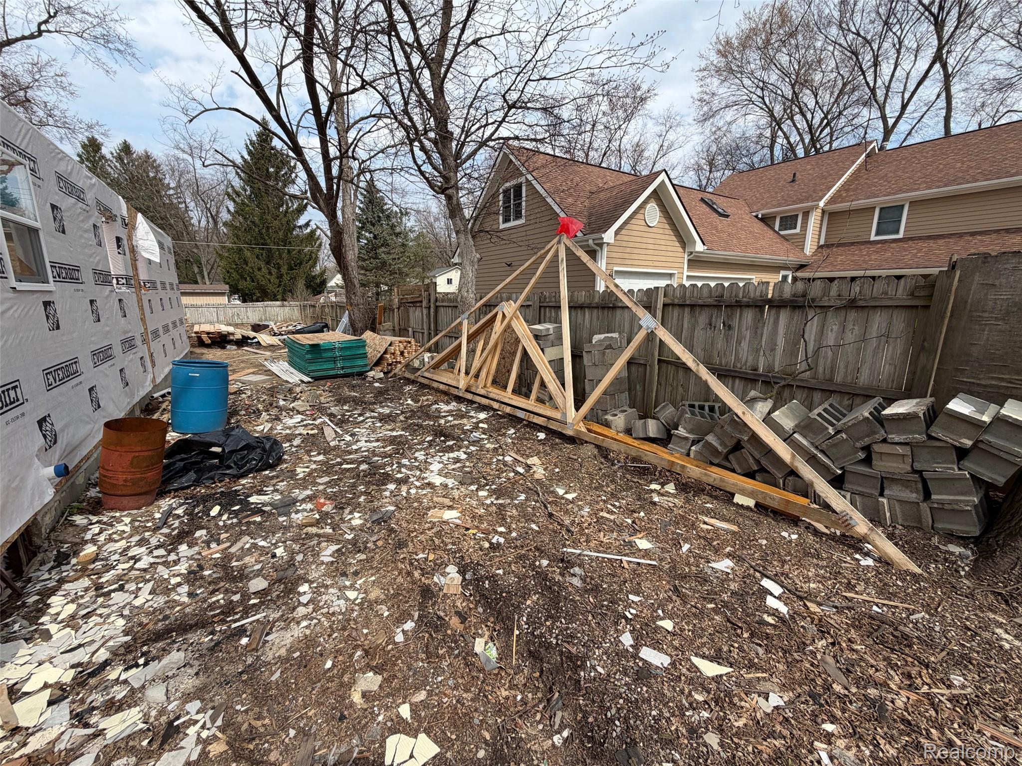 2935 Jackson Boulevard