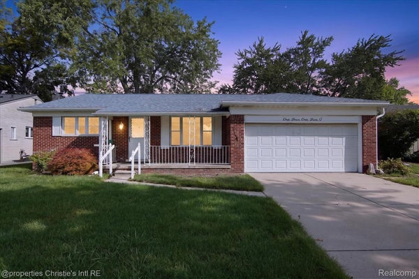 14150 WILLIAMSBURG DR, RIVERVIEW, MI 48193 - Image a343ac0cee5d29ceb52044702e0b63ec/1244645394