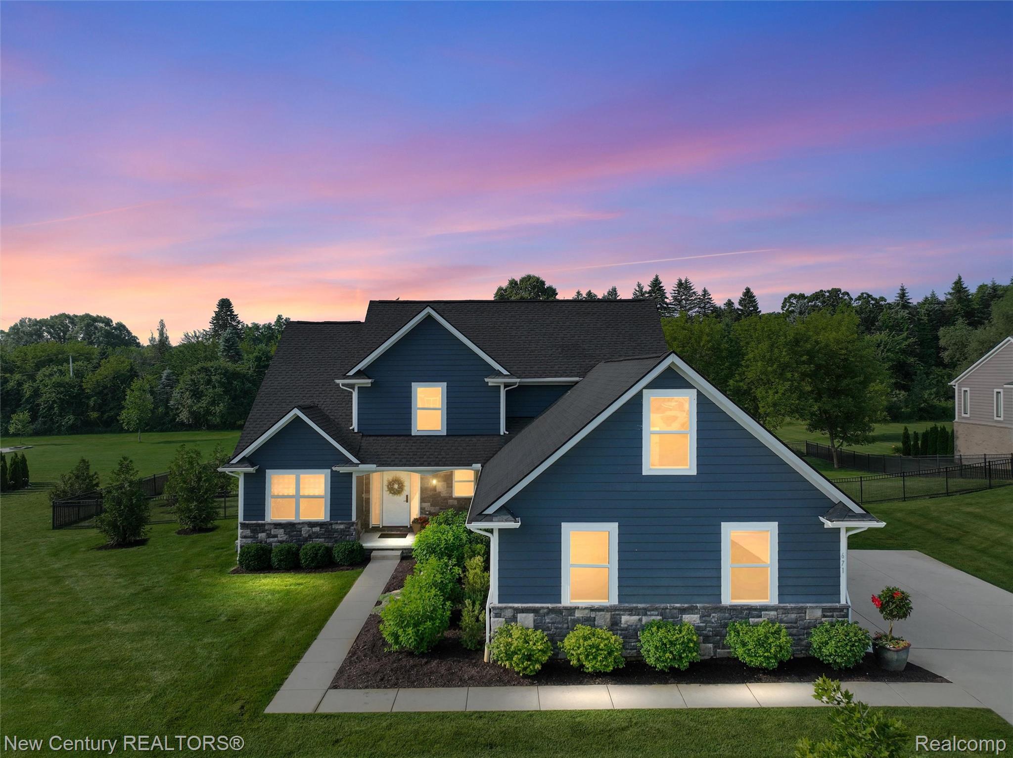 671 Braxwood Place