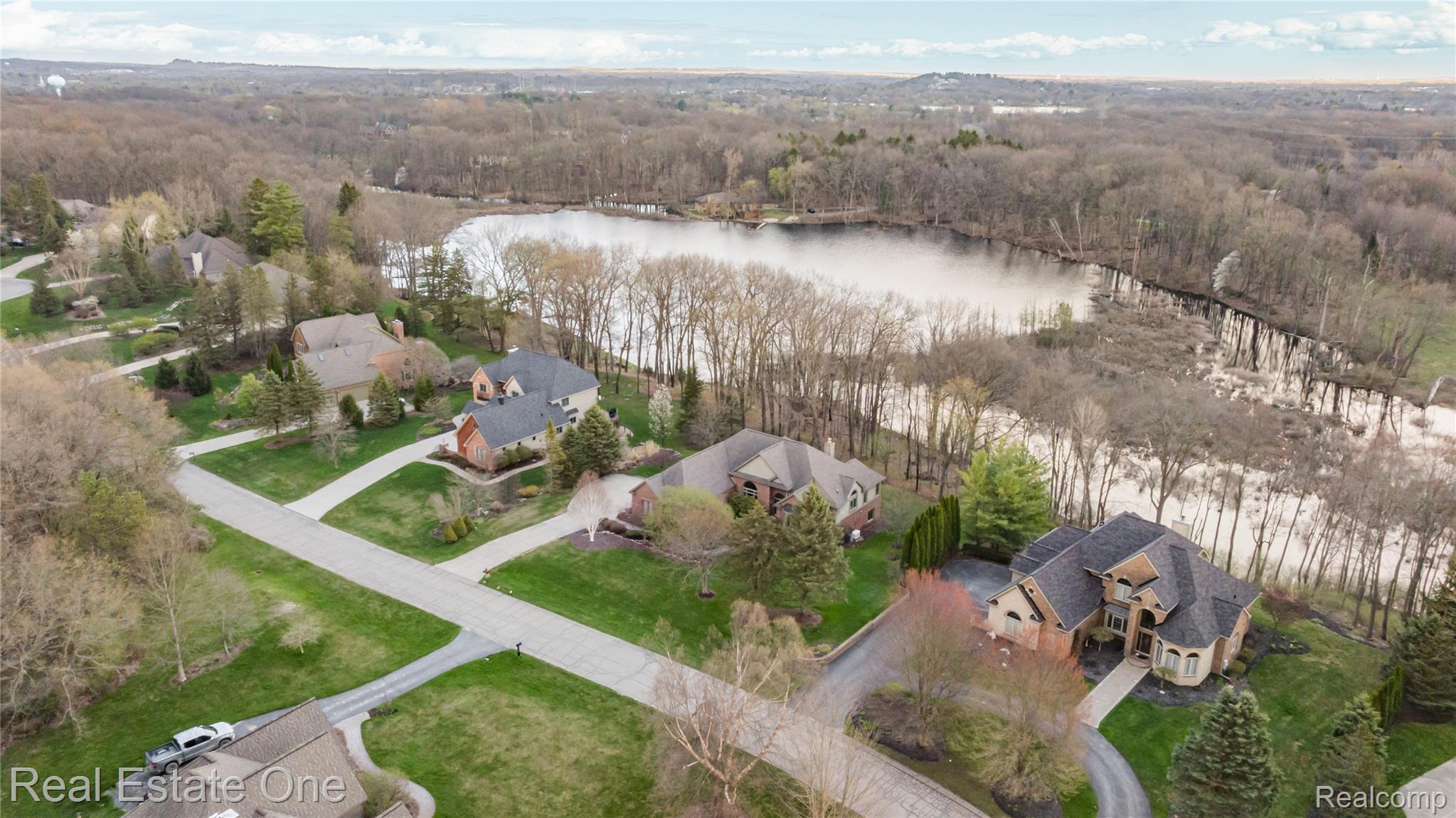 8183 Caribou Lake Lane