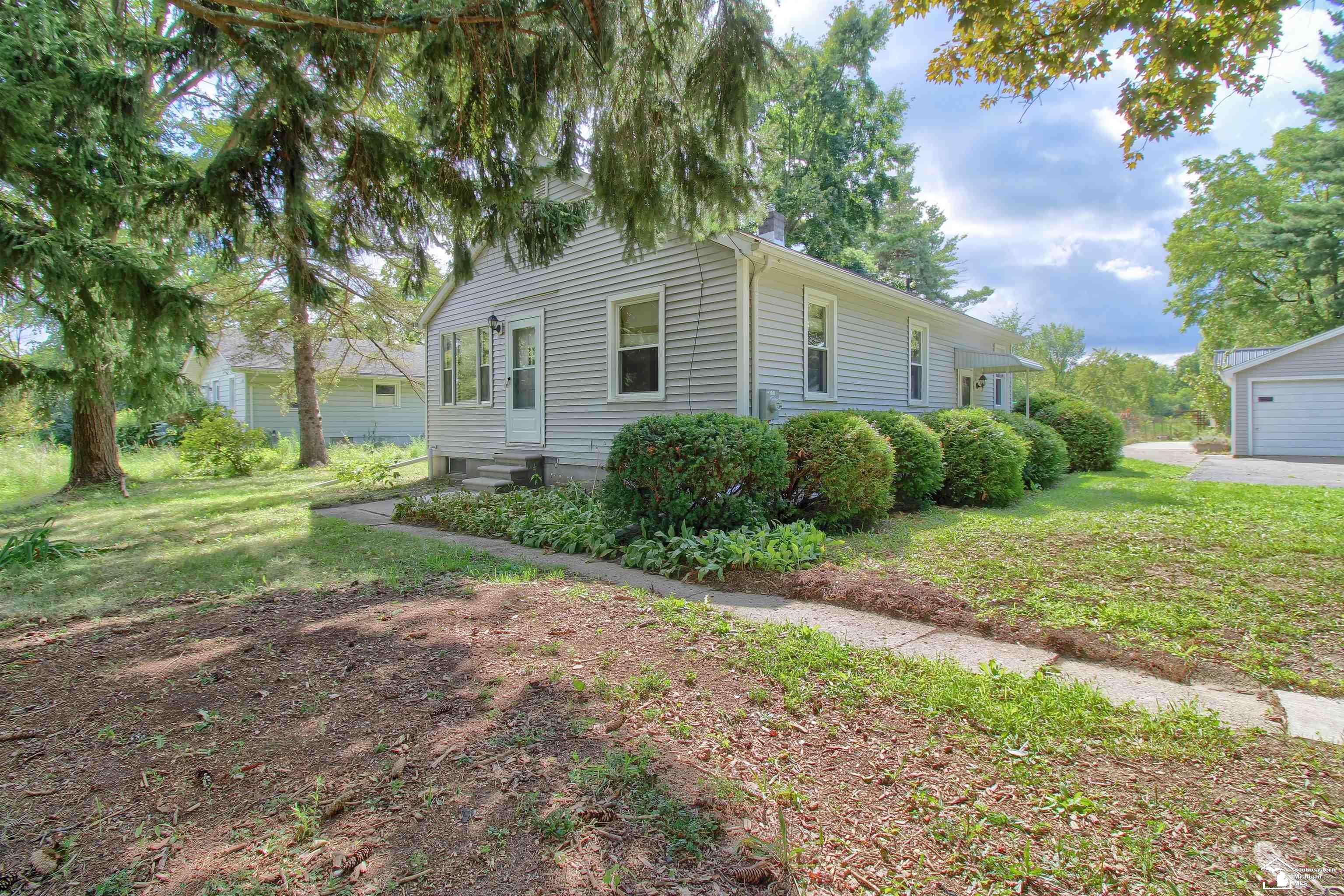 3039 N Prospect Road