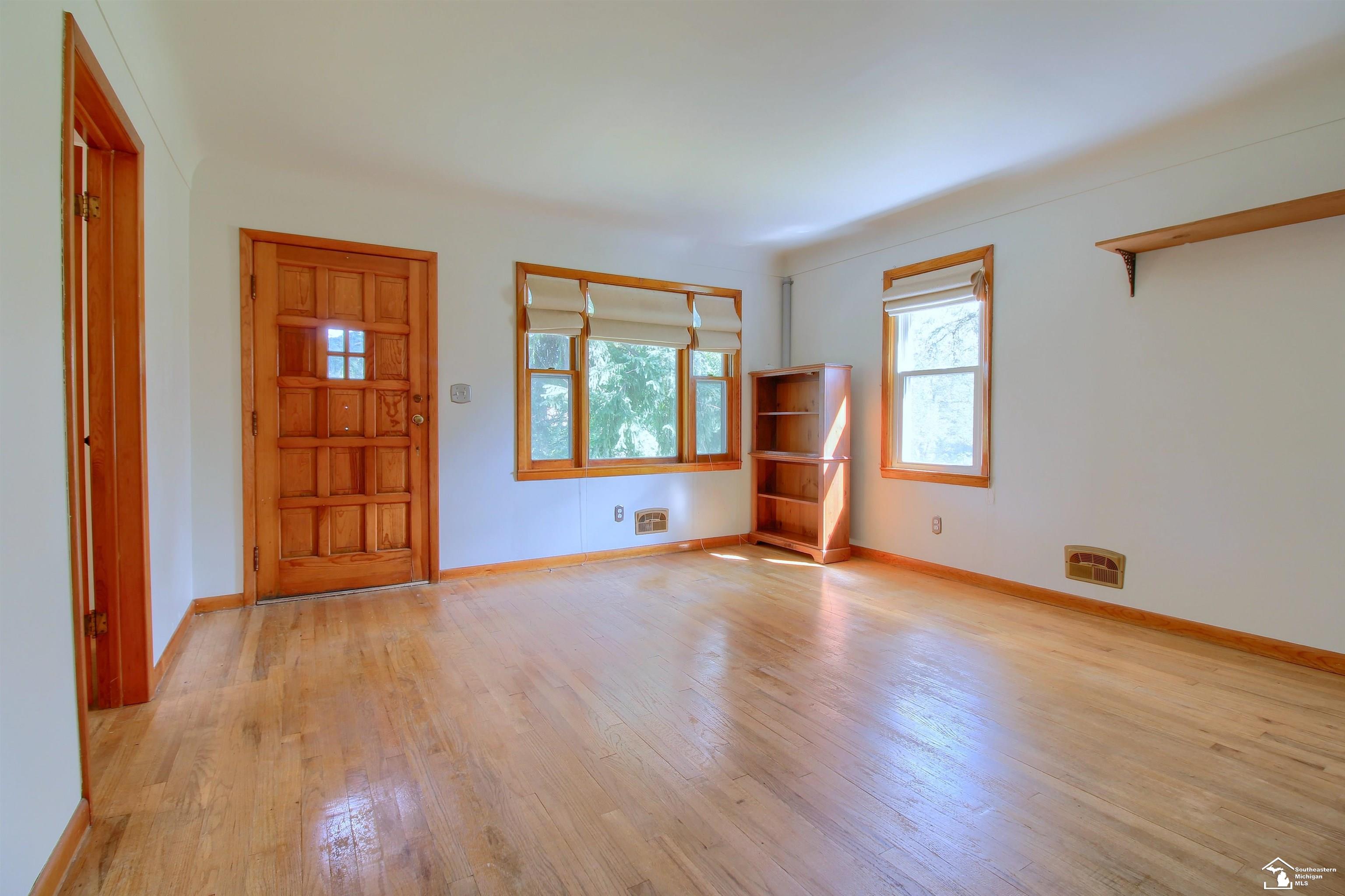 3039 N Prospect Road