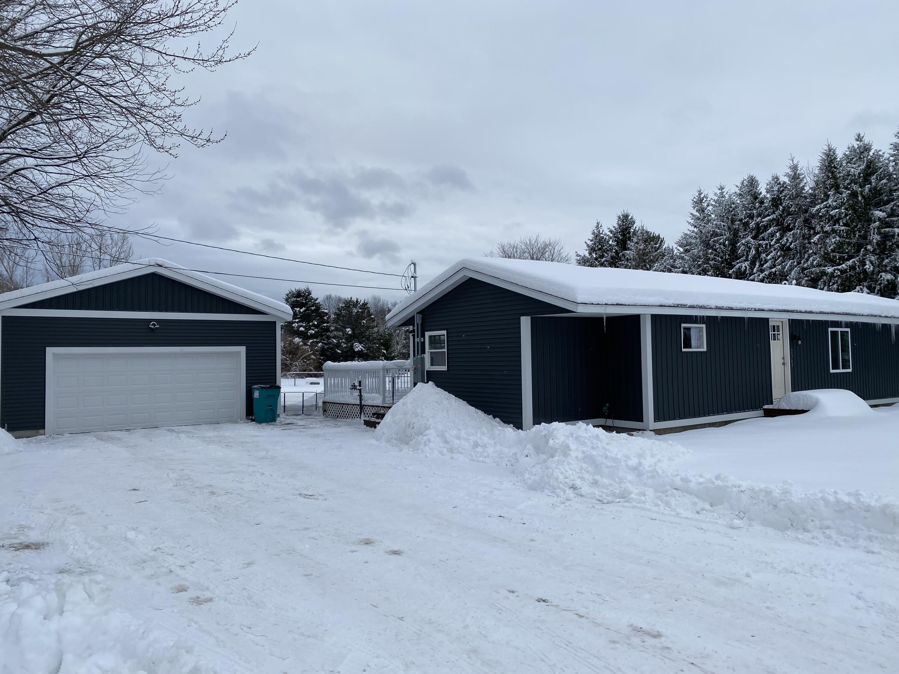 2369 W Cleveland Road