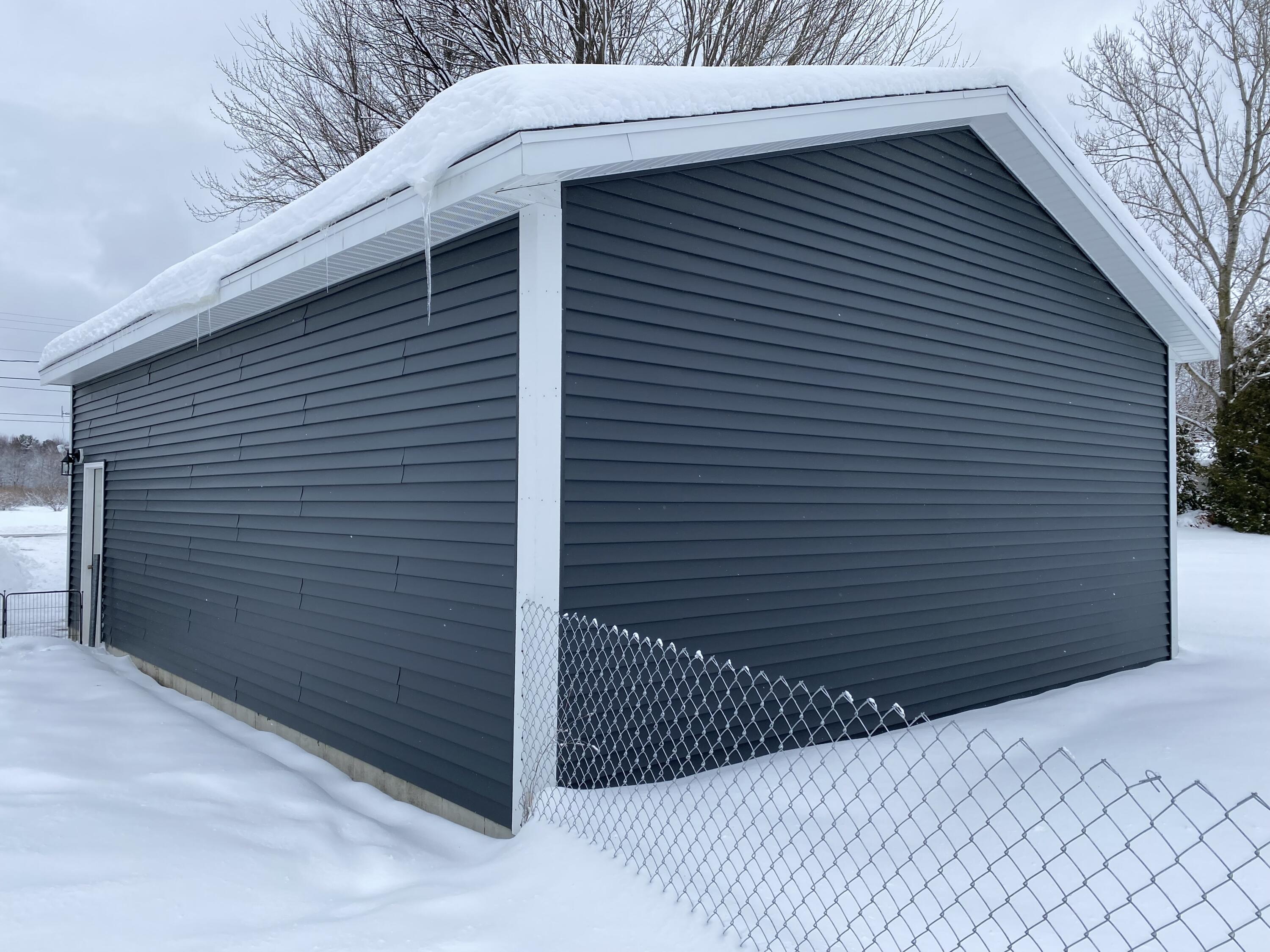 2369 W Cleveland Road