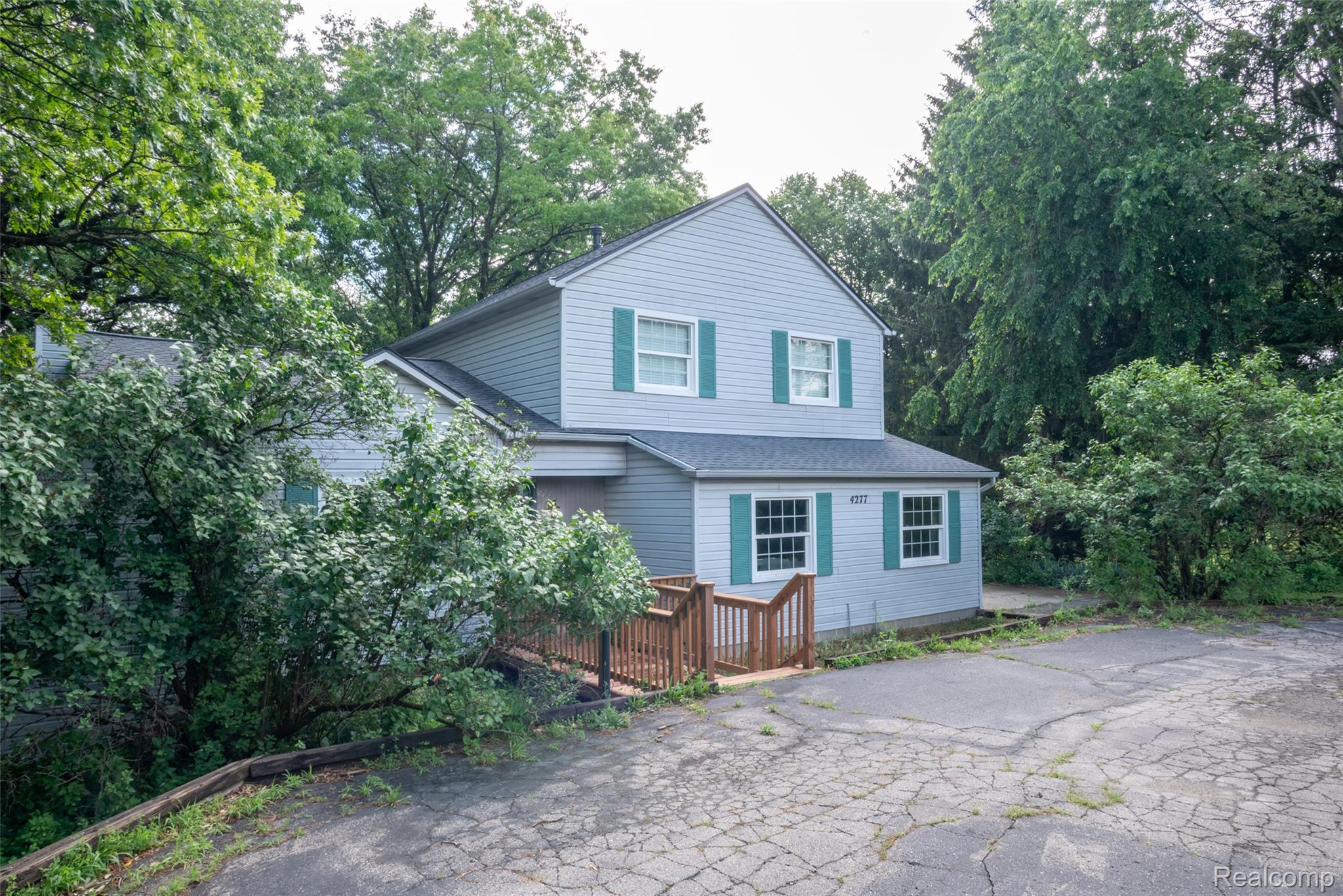 4277 Tux Lane