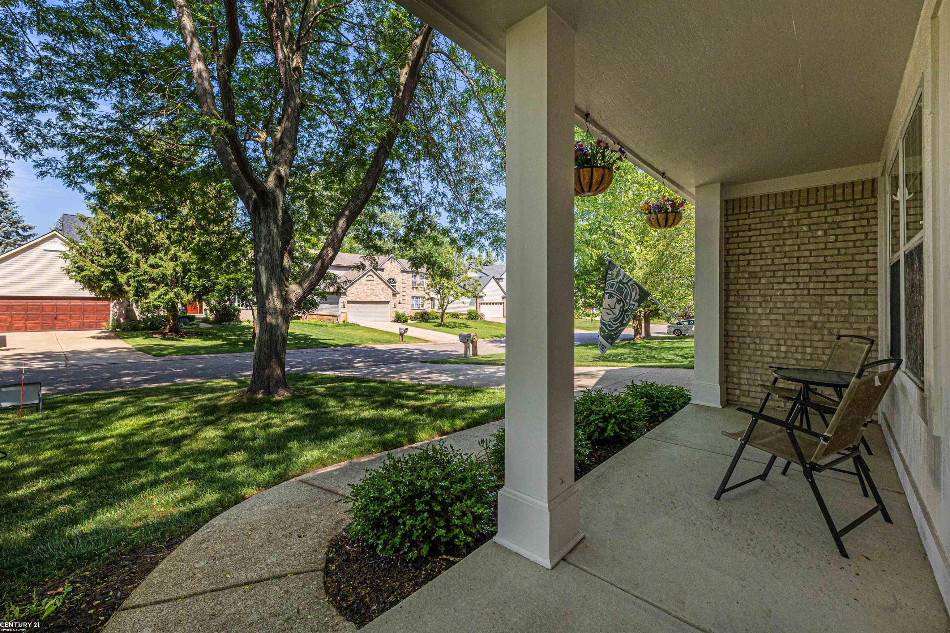 5320 Riverwalk Trail