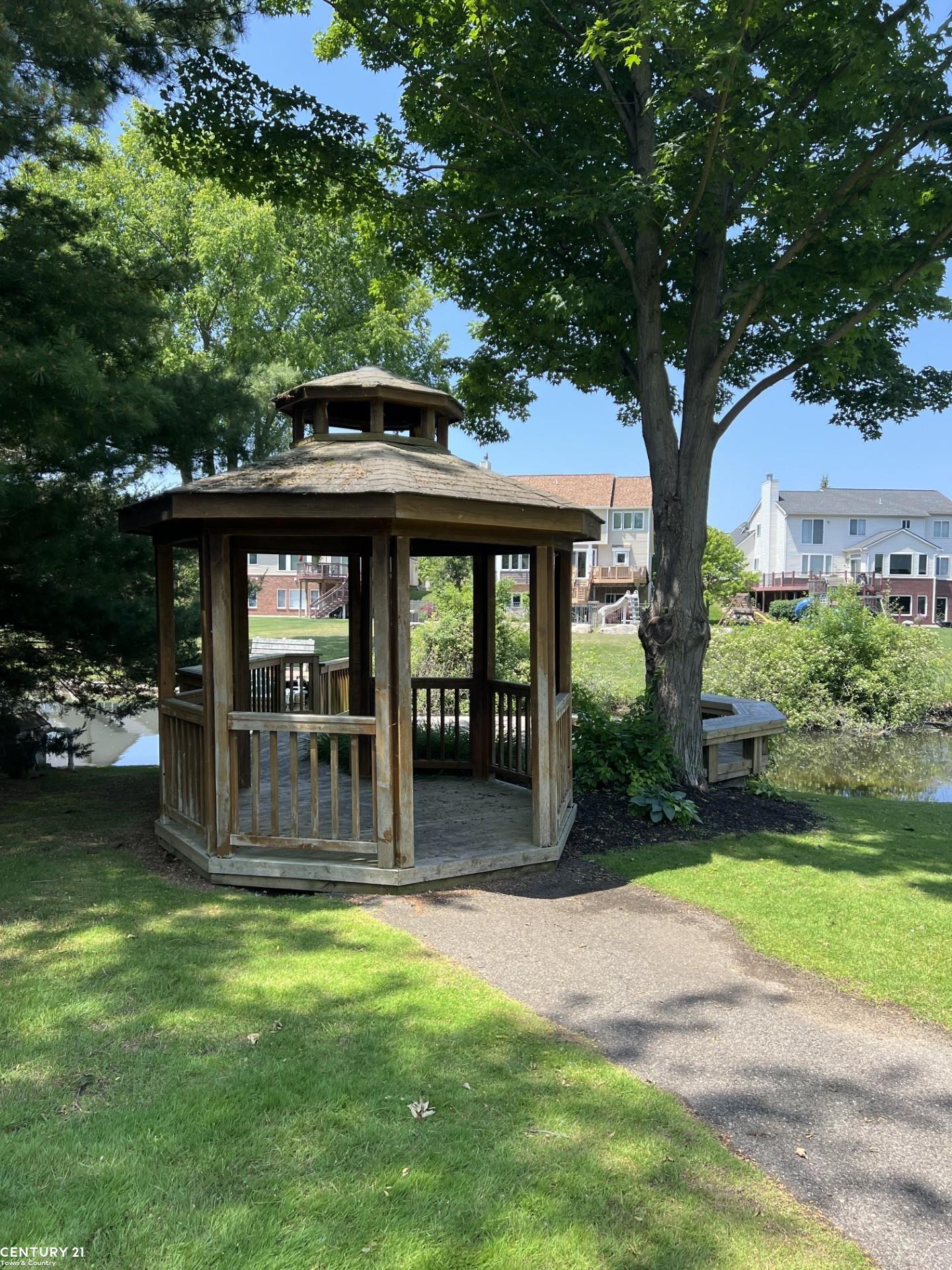 5320 Riverwalk Trail