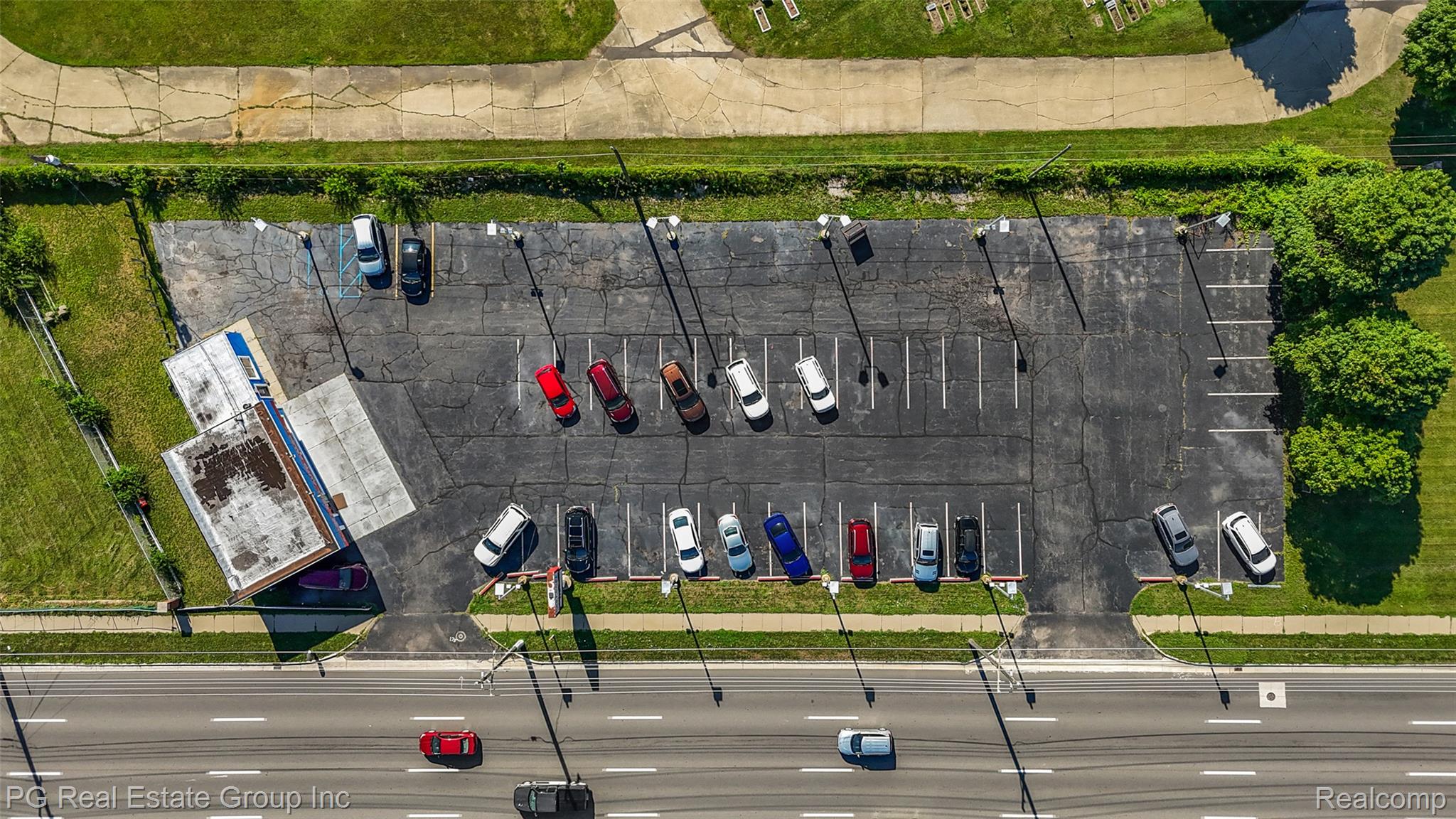 33500 S GRATIOT Avenue