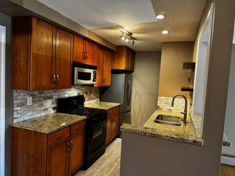 23 College Avenue SE 19