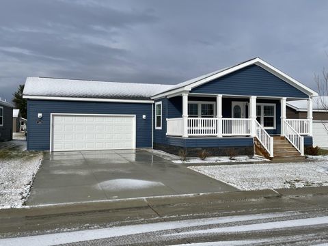 250 Riviera Drive Lapeer Township MI 48446