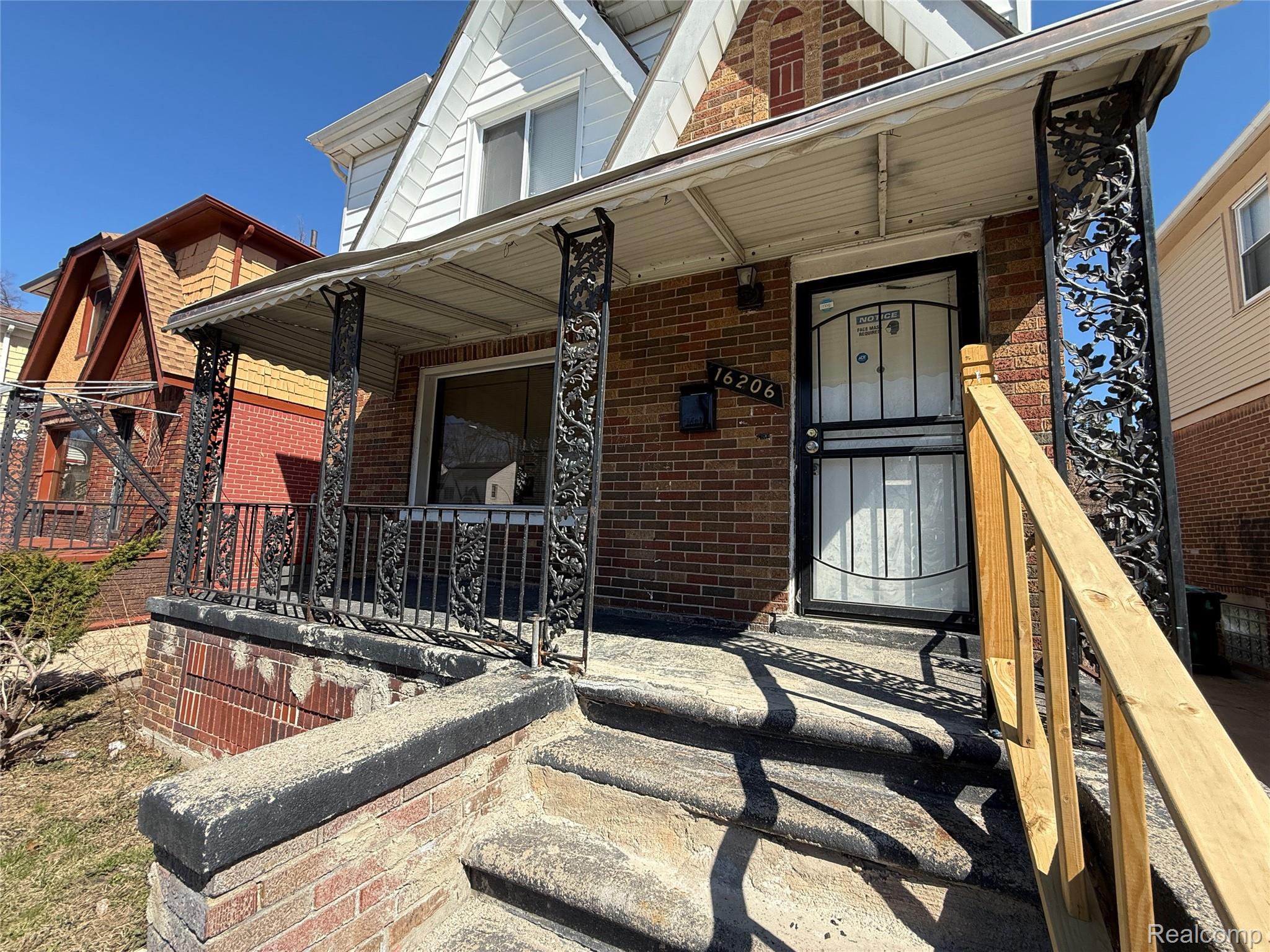 16206 Snowden Street