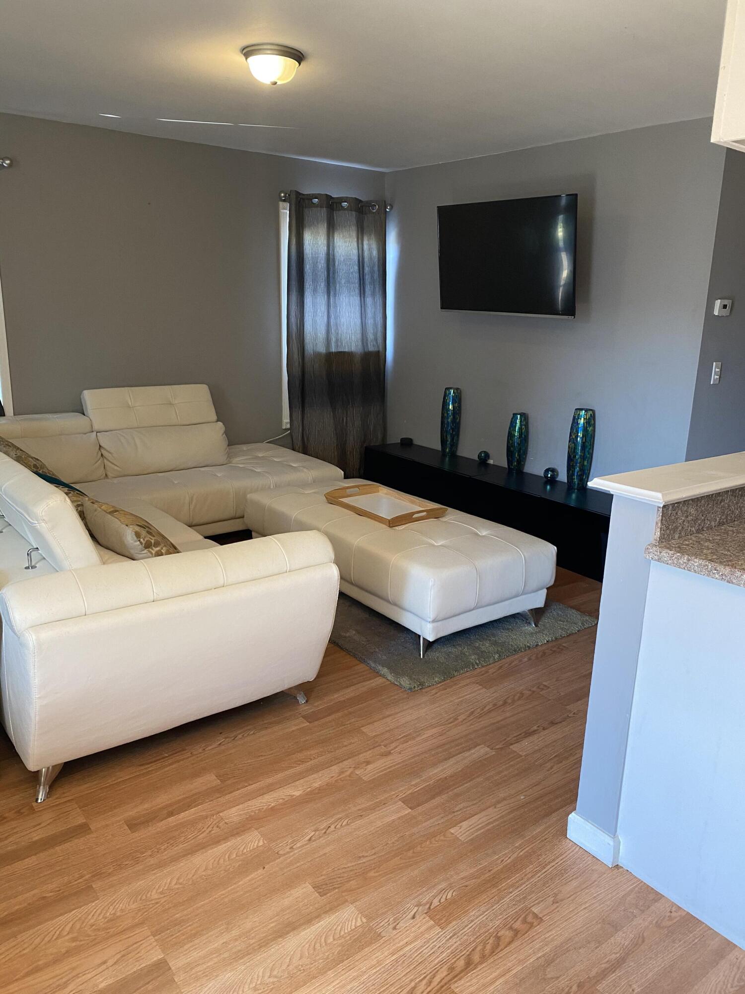 1593 Wingate Boulevard