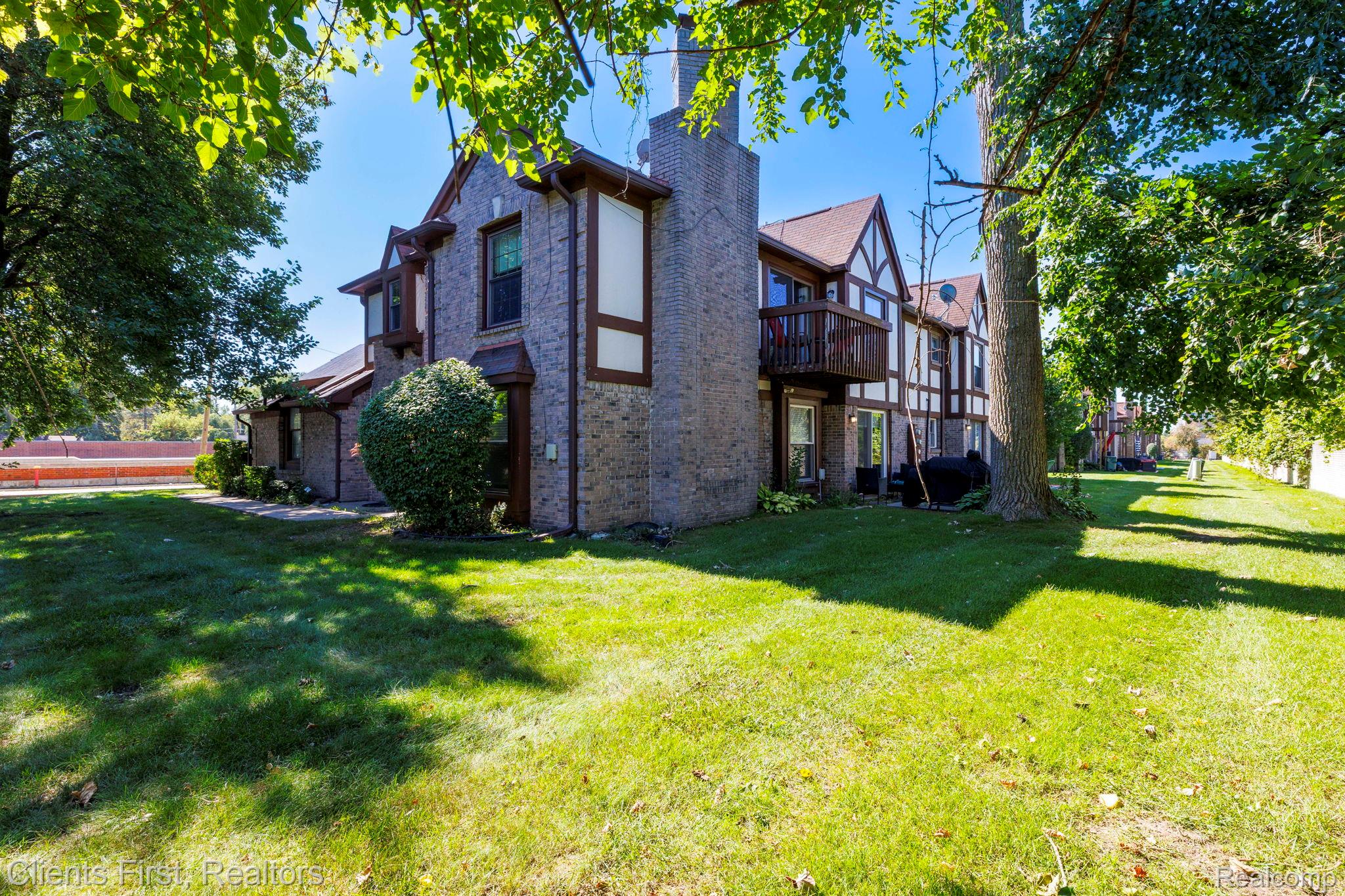 19350 W 11 Mile Road