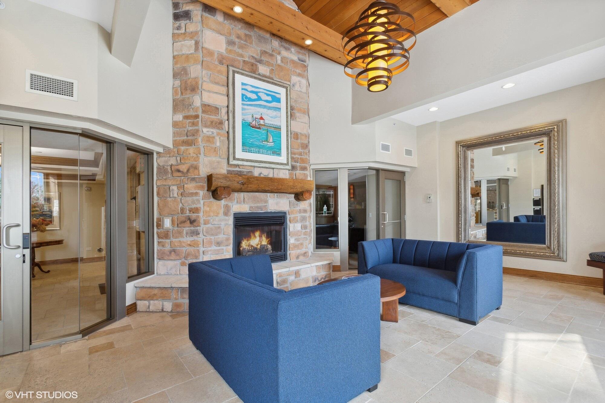 200 Lake Street 3B