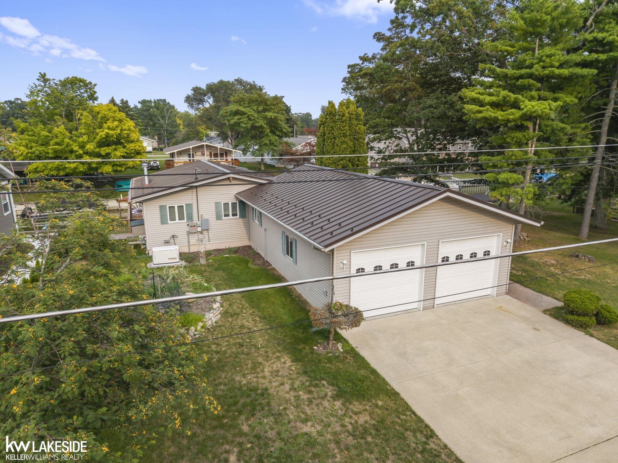 4348 White Sands Road